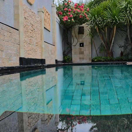 Kokomo Resort Gili Trawangan Kültér fotó