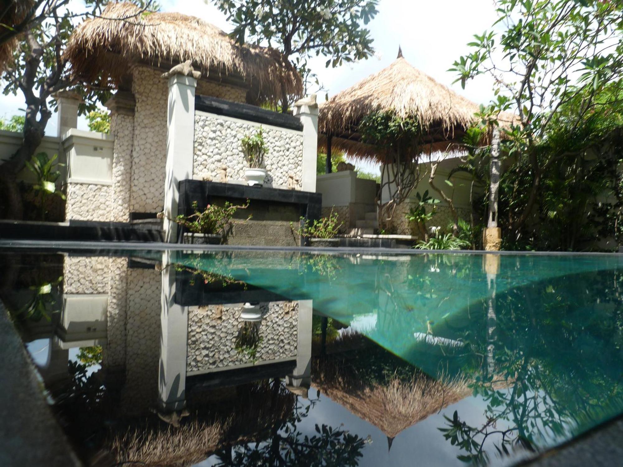 Kokomo Resort Gili Trawangan Kültér fotó