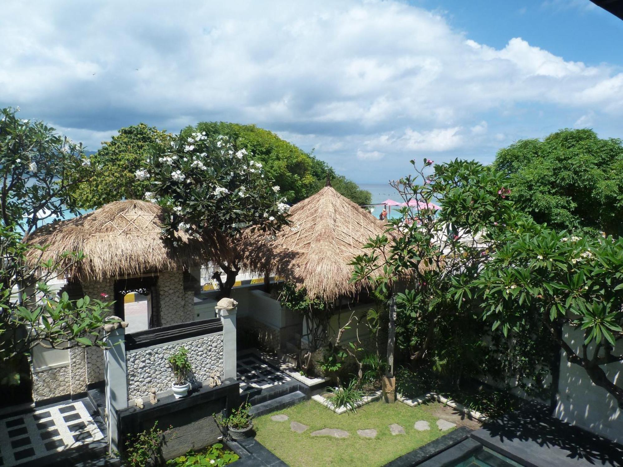 Kokomo Resort Gili Trawangan Kültér fotó